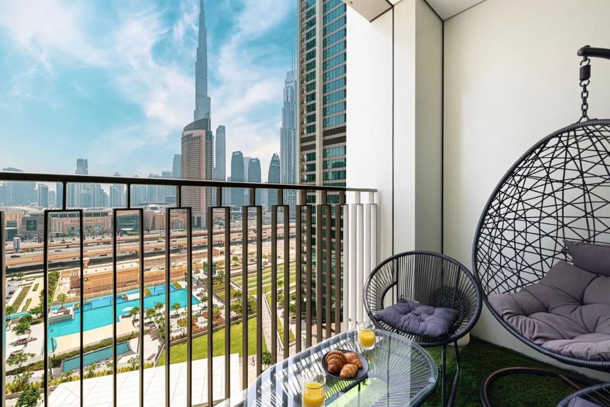 ⁨FULL Burj Khalifa view 2BR with Dubai Mall connection in Downtown⁩ — صورة 27