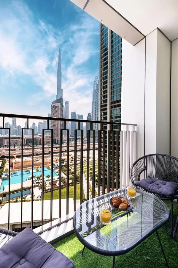 FULL Burj Khalifa view 2BR with Dubai Mall connection in Downtown - دبي، الإمارات