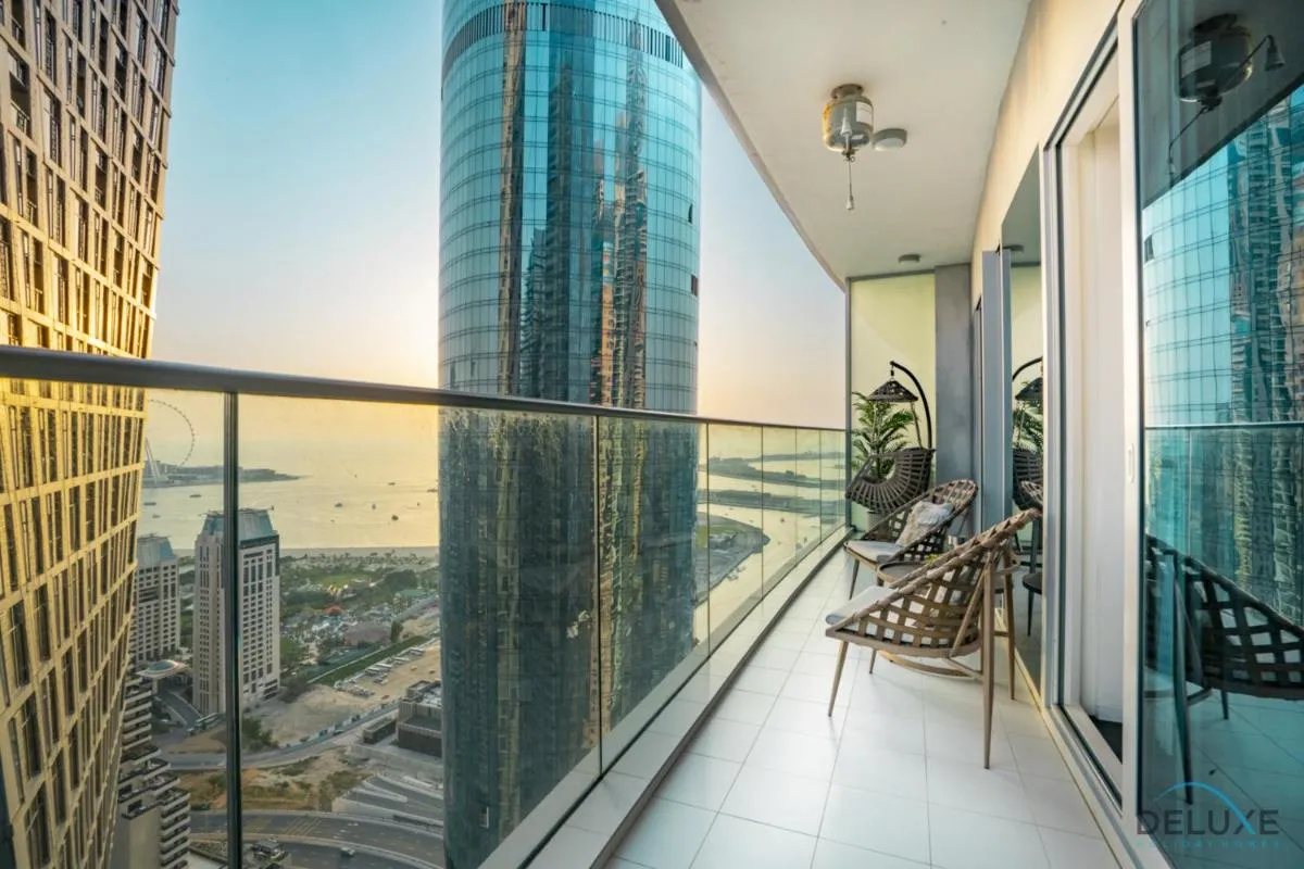 Charming 1BR in Damac Heights, Dubai Marina by Deluxe Holiday Homes — صورة 3