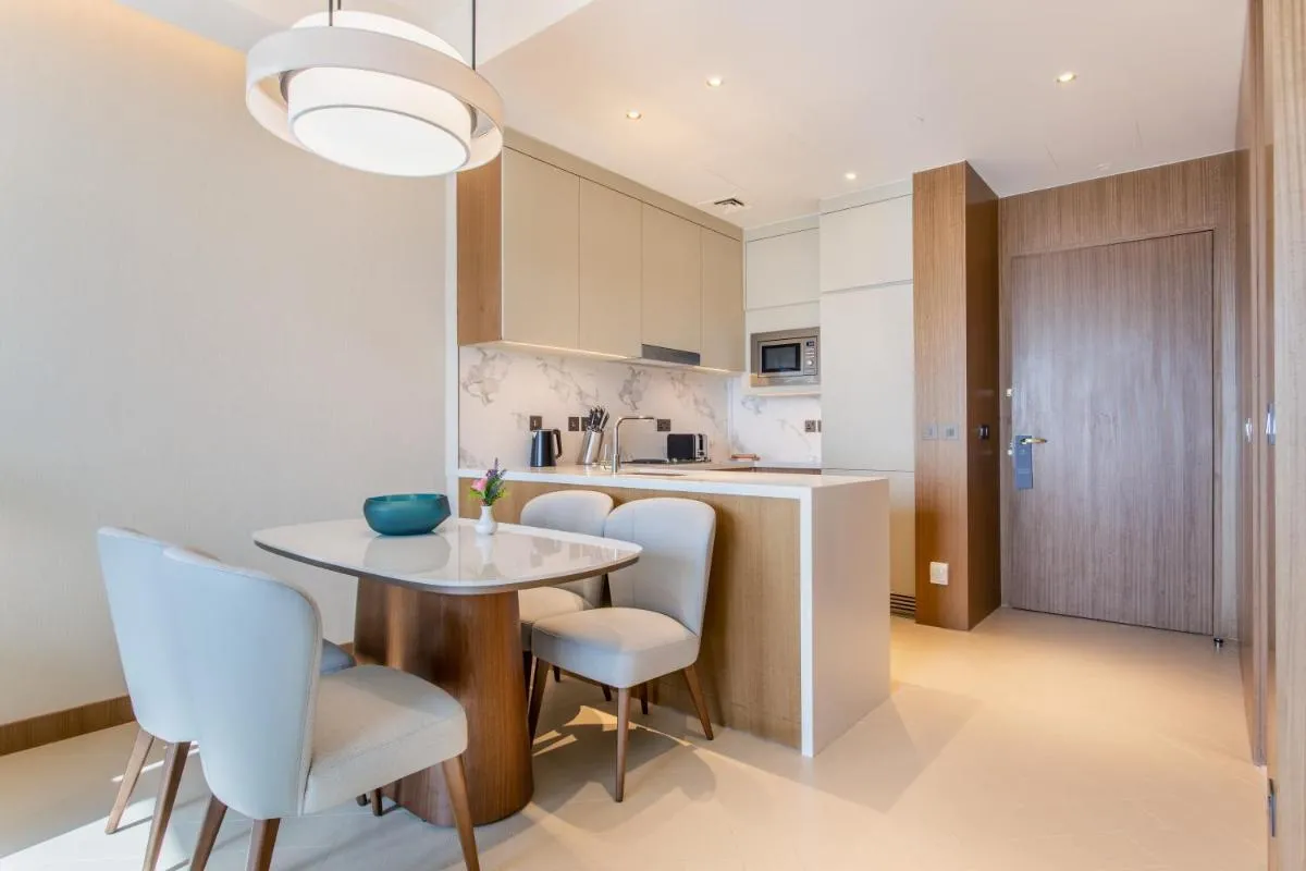 ⁨Address Dubai Opera Residences by The S Holiday Homes⁩ — صورة 3