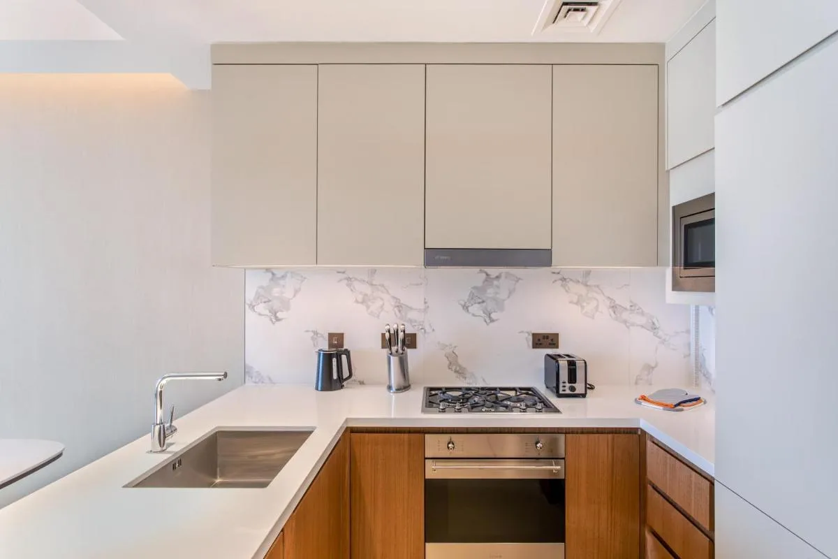 ⁨Address Dubai Opera Residences by The S Holiday Homes⁩ — صورة 10