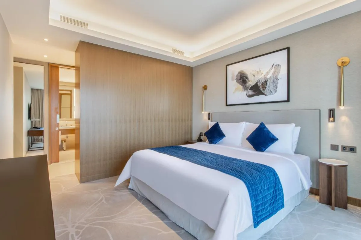 ⁨Address Dubai Opera Residences by The S Holiday Homes⁩ — صورة 2