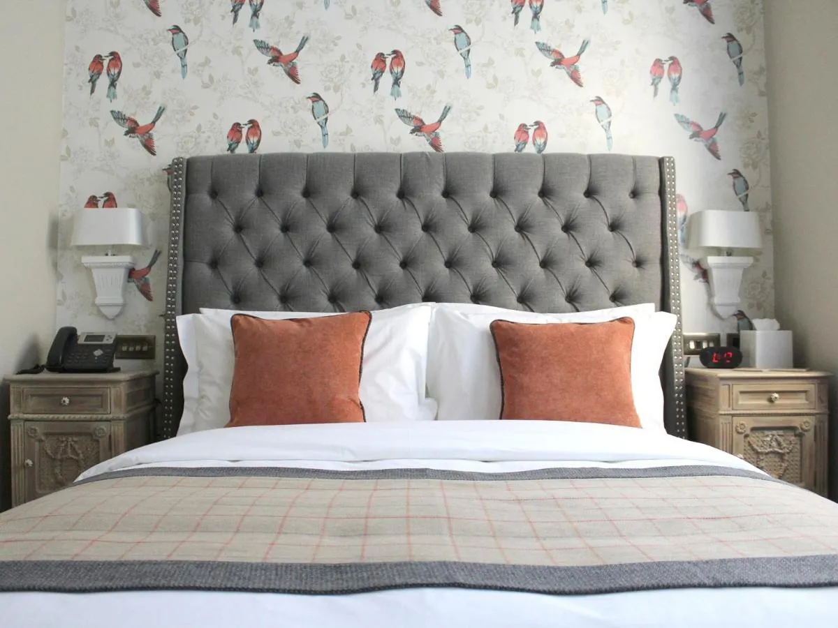 ون تون بوب و رومس — صورة 3