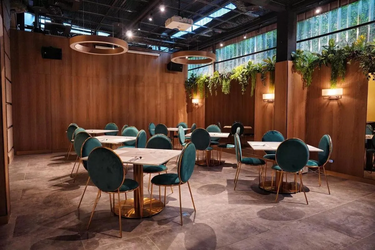 هامب كورت بالاس تايباي — صورة 4