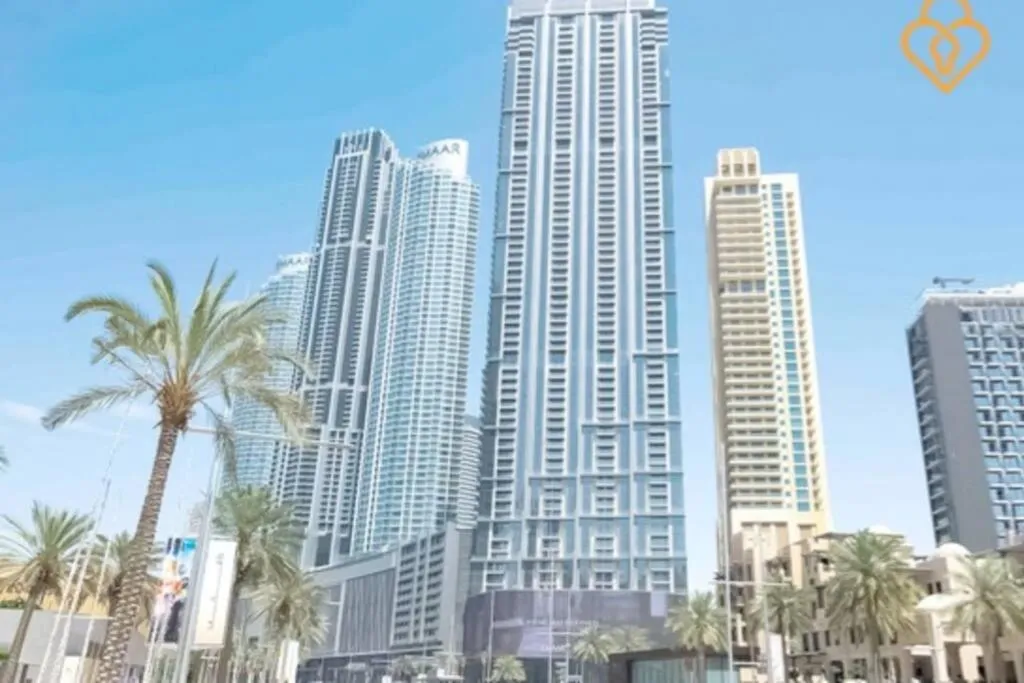 ⁨Keysplease 3 BR Burj View, Dubai Mall Access Boulevard Point Tower⁩ — صورة 22
