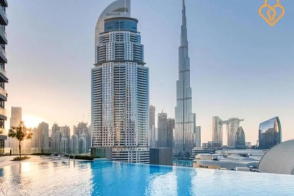 ⁨Keysplease 3 BR Burj View, Dubai Mall Access Boulevard Point Tower⁩ — صورة 26