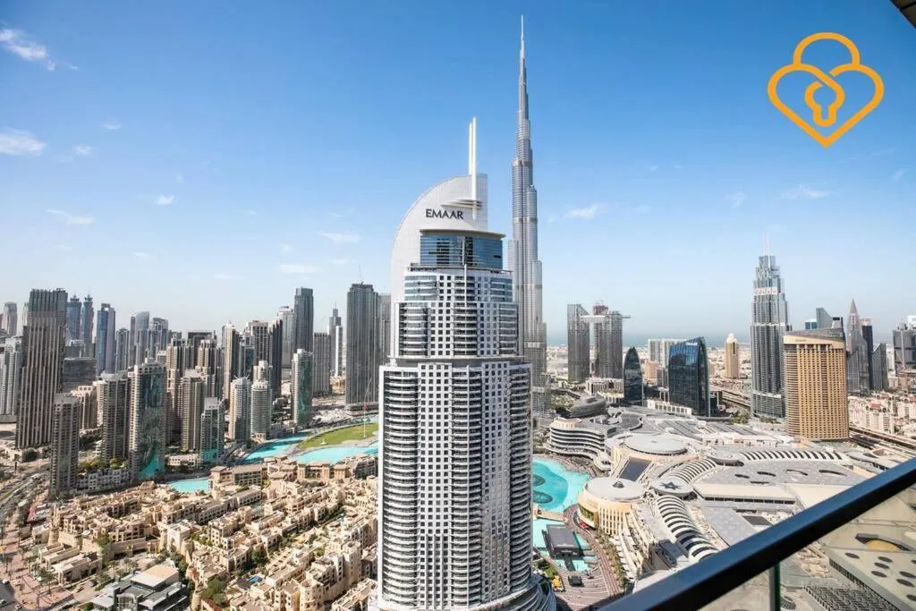 ⁨Keysplease 3 BR Burj View, Dubai Mall Access Boulevard Point Tower⁩ — صورة 28