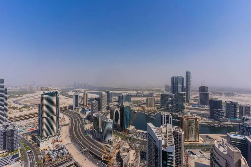 Stylish 1 Bedroom l Next to Dubai Mall l Great amenities — صورة 3