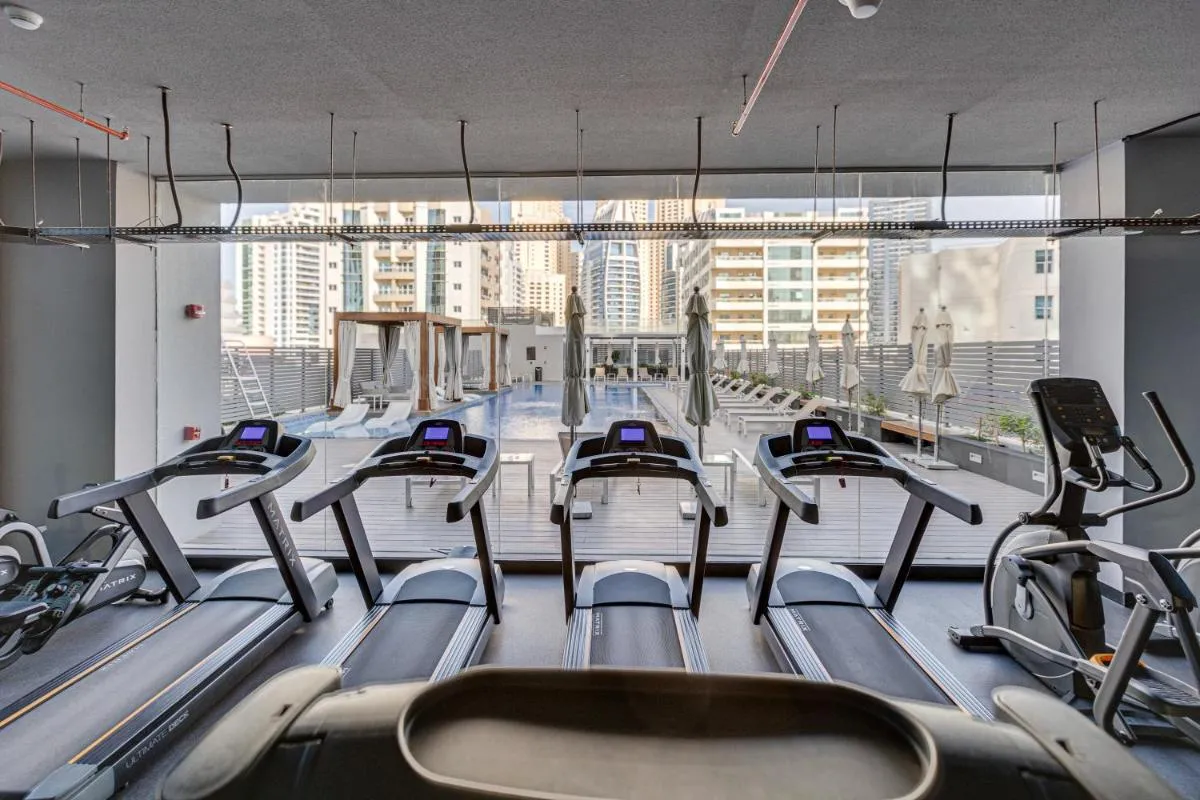 ⁨Cozy 2 bedroom apartment in Dubai Marina⁩ — صورة 40