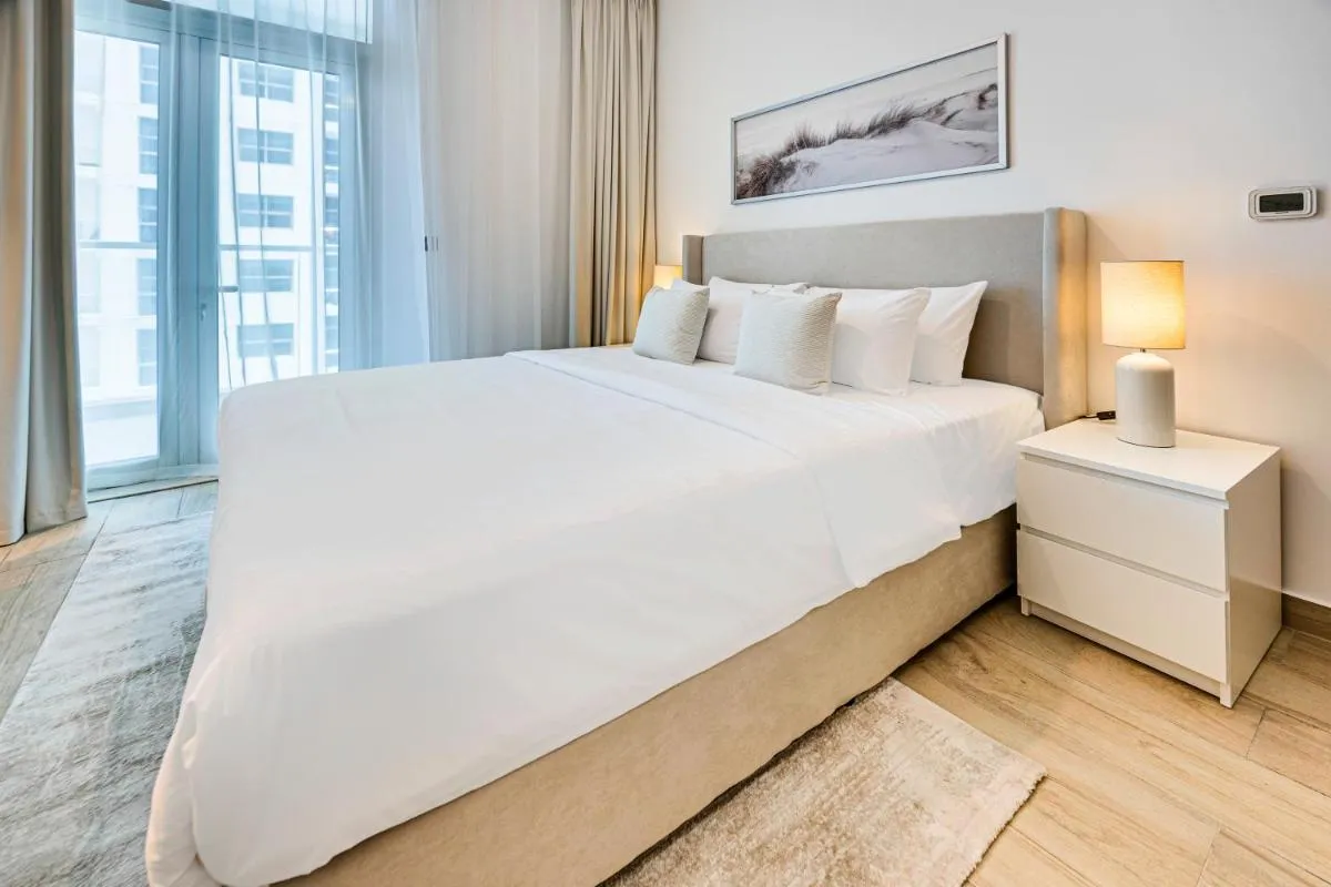 ⁨Cozy 2 bedroom apartment in Dubai Marina⁩ — صورة 5