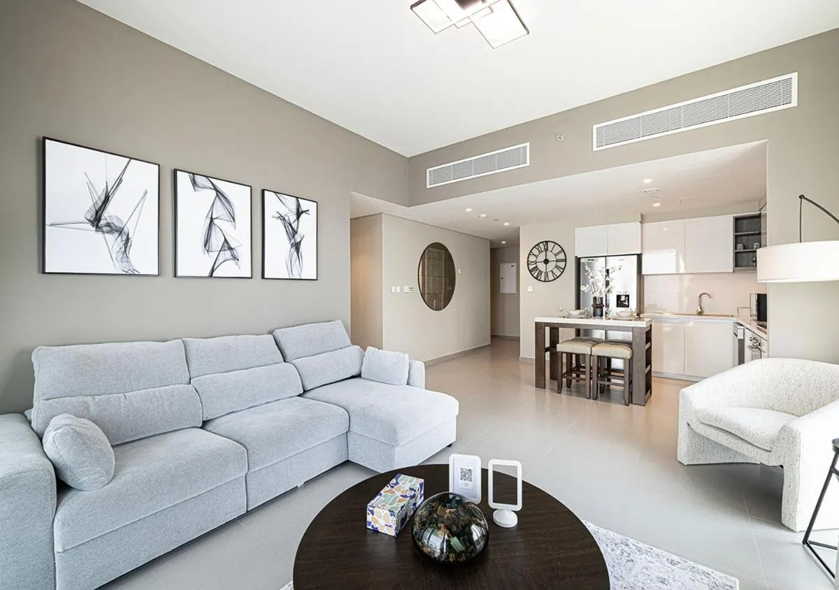⁨Luxury 2 BR Apartment, 5 Mins to Dubai Mall with Amazing view in DownTown Views 2⁩ — صورة 29