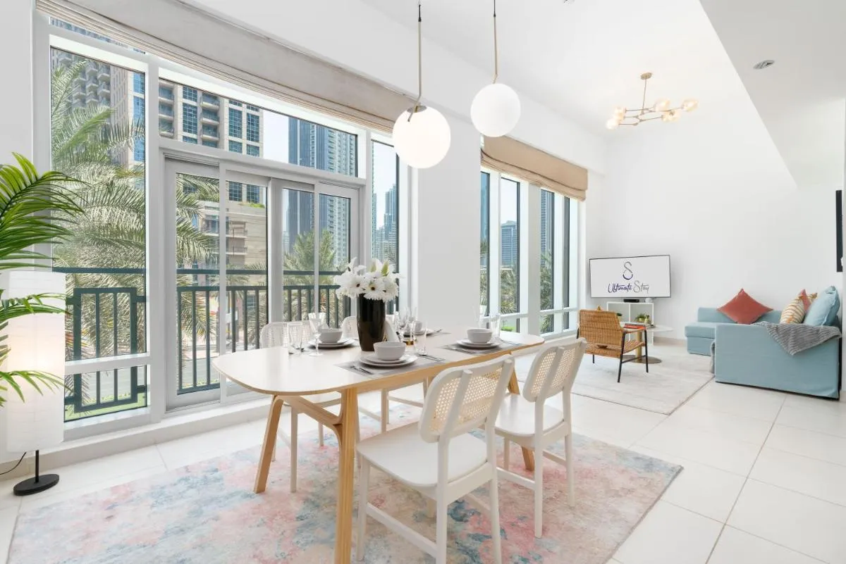 New Ultimate Stay 5 min walk from Dubai Mall Lofts Tower 5 pax