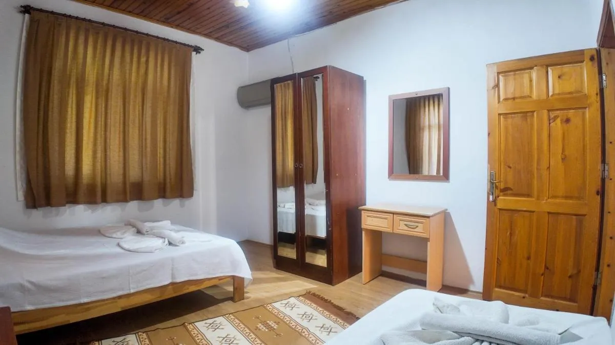 Ugur Pansiyon Bungalows — صورة 4