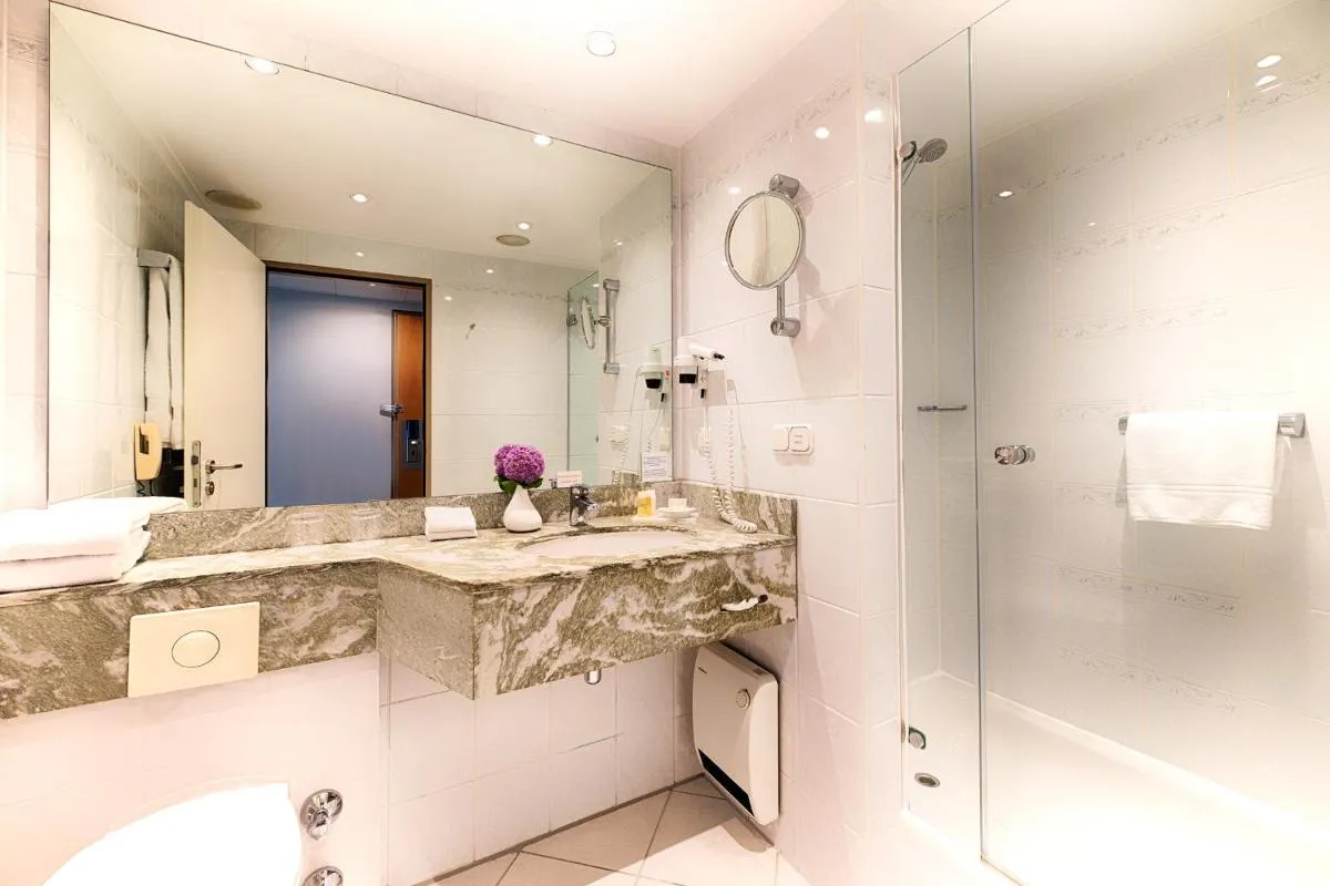 كراون بلازا فرانكفورت كونغرسس - فرانكفورت، ألمانيا