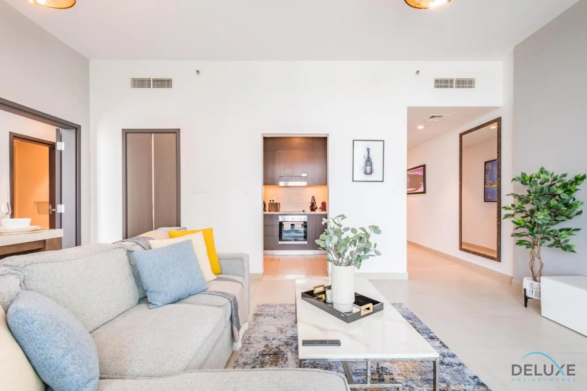 ⁨Charming 1BR Apartment in Downtown Views 1, Downtown Dubai by Deluxe Holiday Homes⁩ — صورة 9