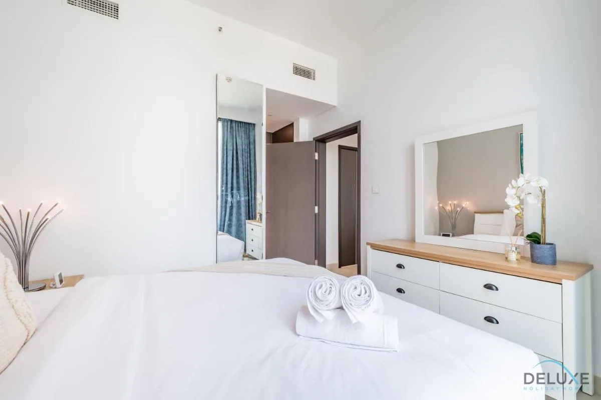 ⁨Charming 1BR Apartment in Downtown Views 1, Downtown Dubai by Deluxe Holiday Homes⁩ — صورة 19