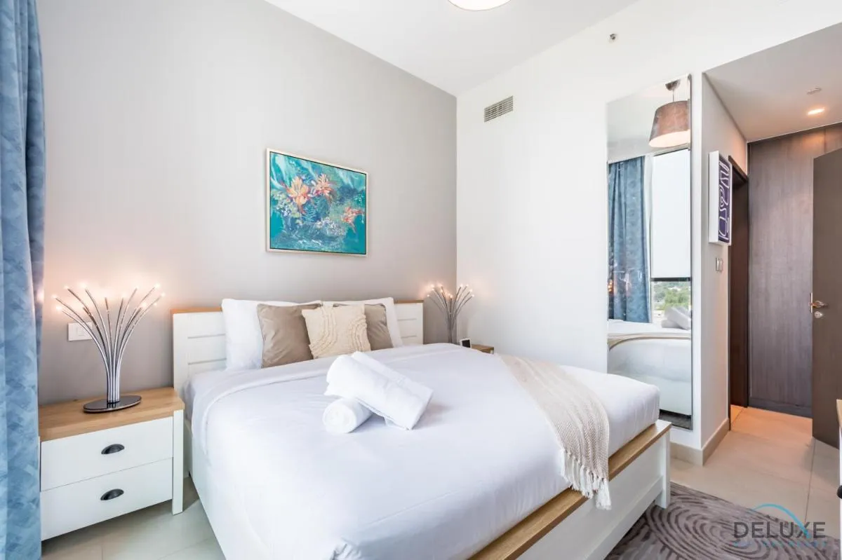 ⁨Charming 1BR Apartment in Downtown Views 1, Downtown Dubai by Deluxe Holiday Homes⁩ — صورة 18