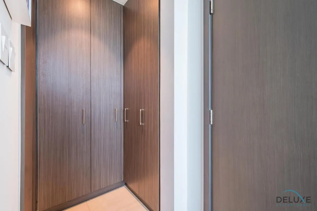 ⁨Charming 1BR Apartment in Downtown Views 1, Downtown Dubai by Deluxe Holiday Homes⁩ — صورة 20