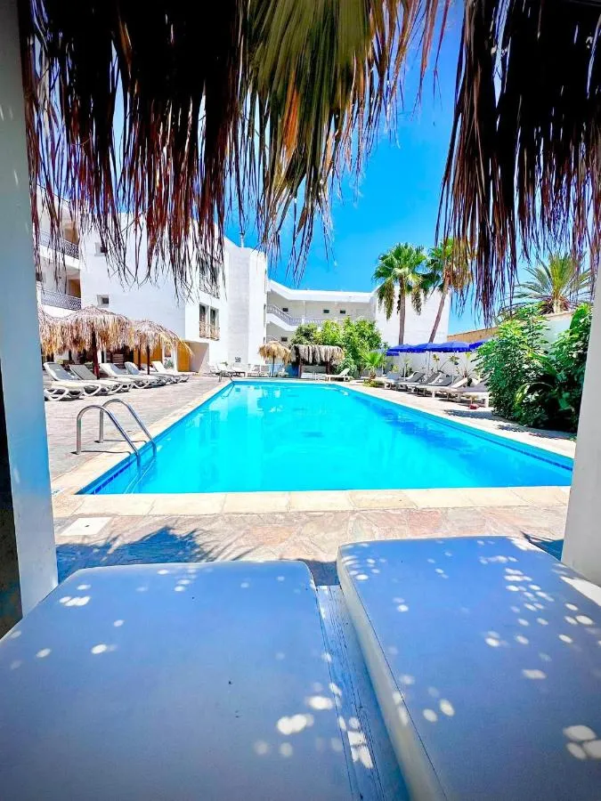 انتونيس غ. هوتيل شقق - Voroklini، قبرص