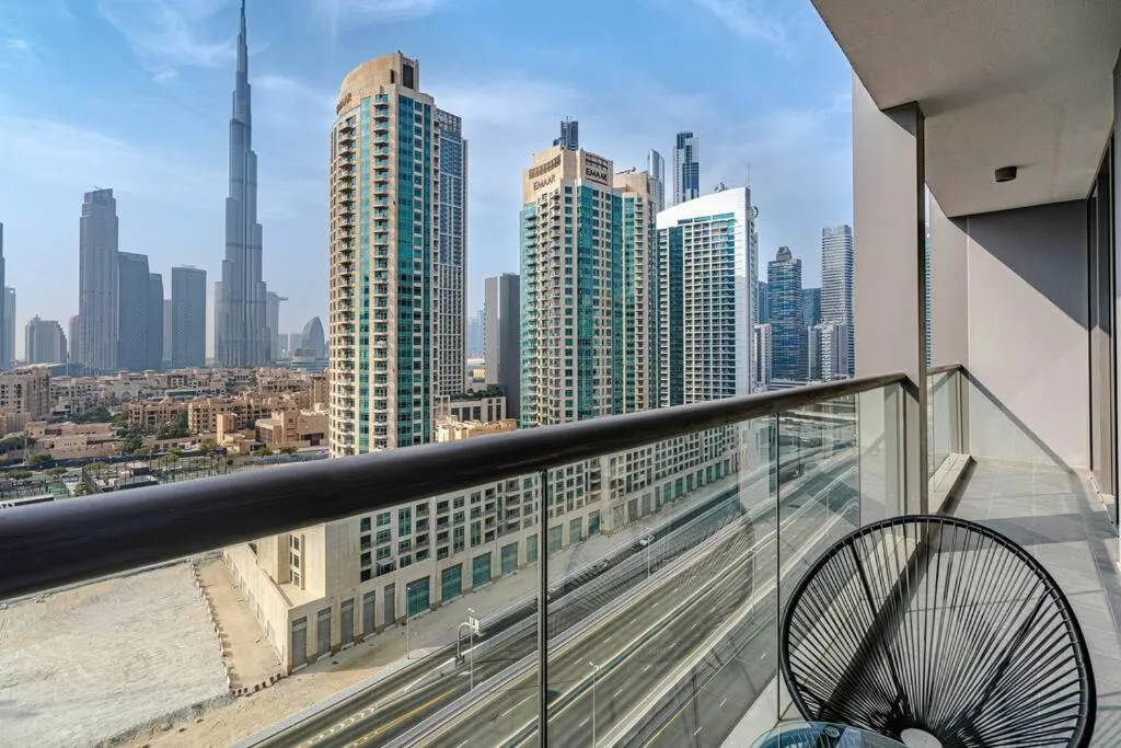 #140 Elegant 1BR with Burj Khalifa View in Business Bay — صورة 2