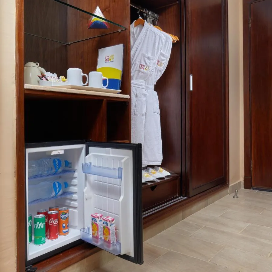 فون و سون نااما وافس — صورة 4