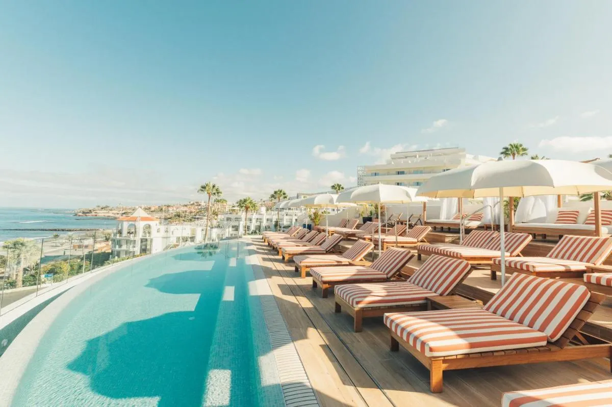 يبروستار سلكشن سبيلا ادولتس ونلي — صورة 3