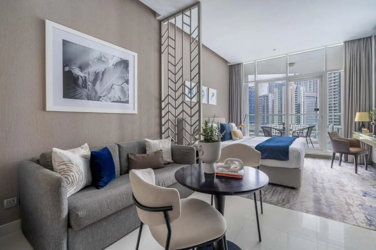 GuestReady - Modern studio with Dubai Canal View — صورة 2