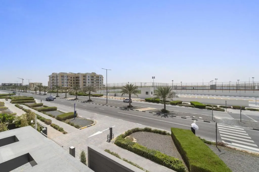 Luxury Studio Apartments at Majestique Residence — صورة 4