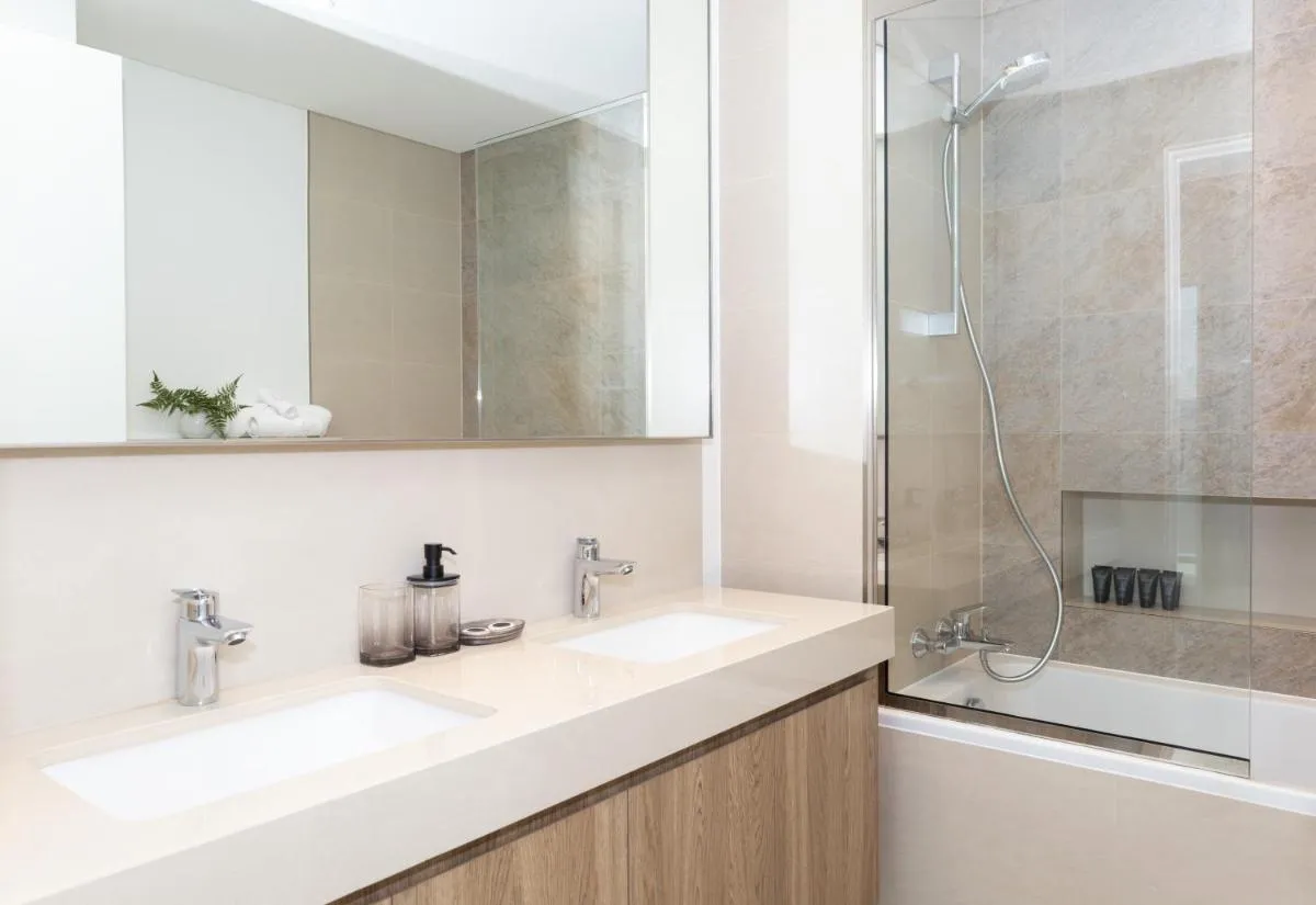 ⁨Stunning 2 Bedroom Apartment Downtown Views 2 - Tower 3 Downtown Dubai⁩ — صورة 24