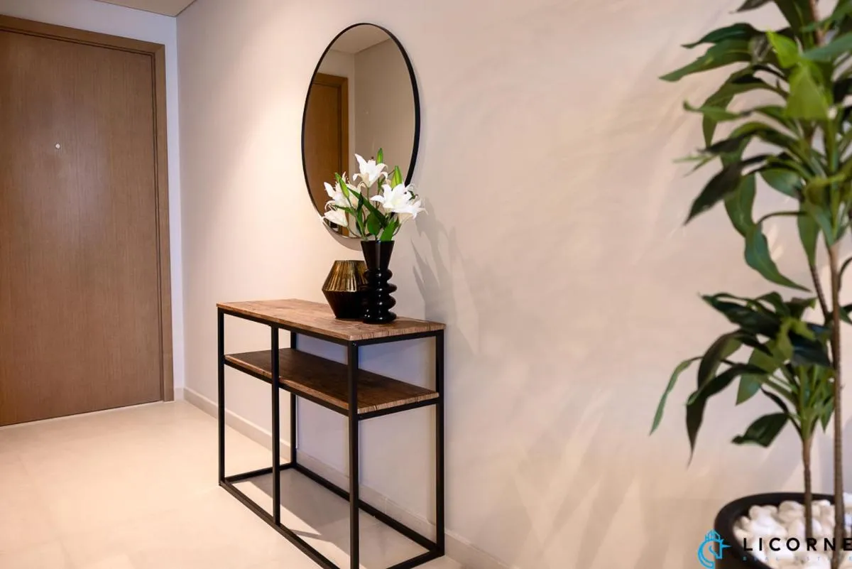 ⁨Top Floor Urban Oasis Steps from Dubai Mall - 1BR Apartment in Downtown Views ll, Tower 1⁩ — صورة 29