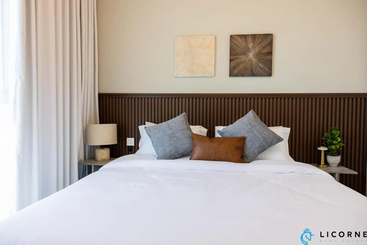 ⁨Top Floor Urban Oasis Steps from Dubai Mall - 1BR Apartment in Downtown Views ll, Tower 1⁩ — صورة 31