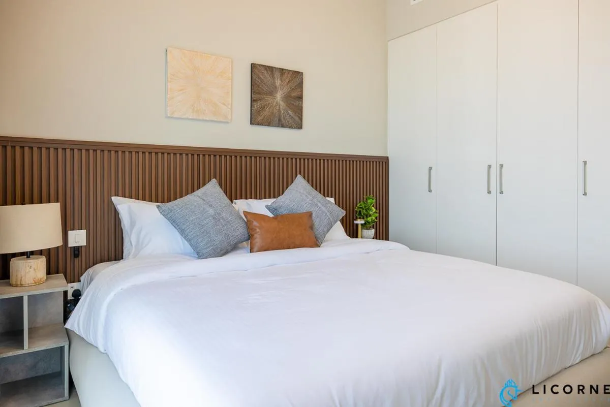 ⁨Top Floor Urban Oasis Steps from Dubai Mall - 1BR Apartment in Downtown Views ll, Tower 1⁩ — صورة 32