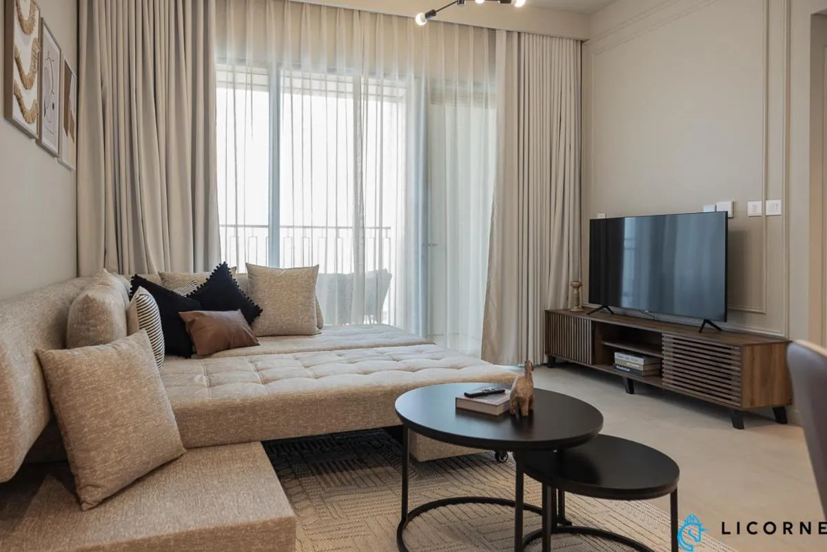 Top Floor Urban Oasis Steps from Dubai Mall - 1BR Apartment in Downtown Views ll, Tower 1