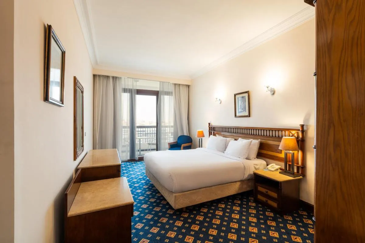 وم كولتهووم هوتيل — صورة 4