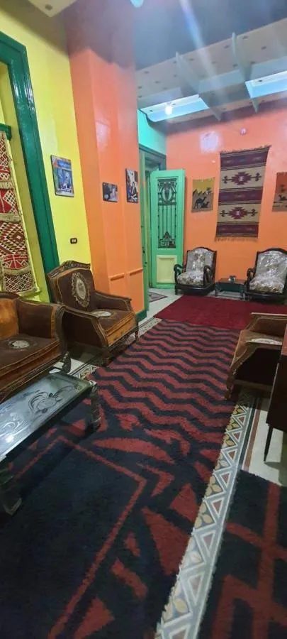 ⁨افريسان هووسي هوستيل⁩ — صورة 47