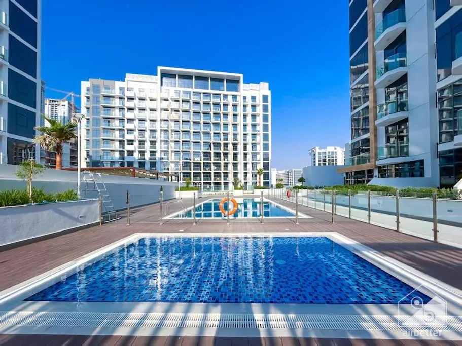 ⁨Sleek Studio in Azizi Riviera with Modern Comforts⁩ — صورة 37