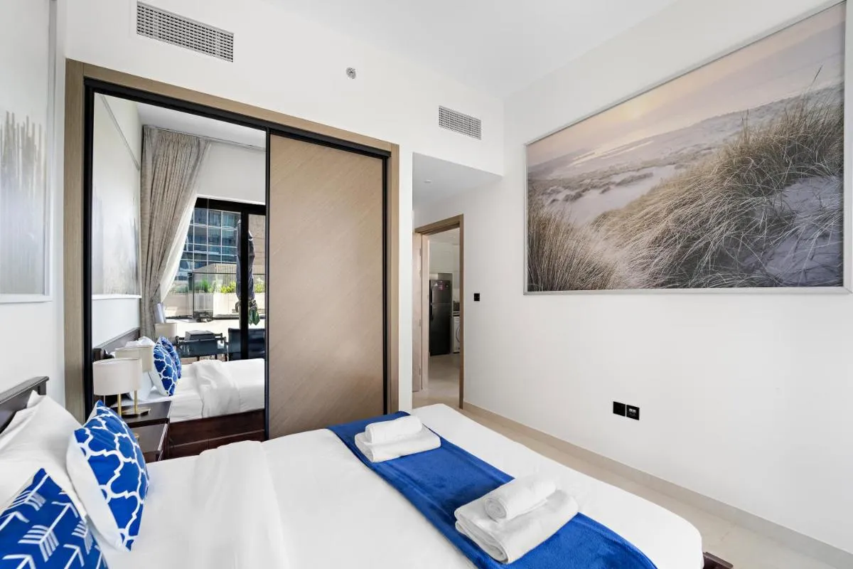 ⁨Elegant 1-Bedroom Apartment⁩ — صورة 8