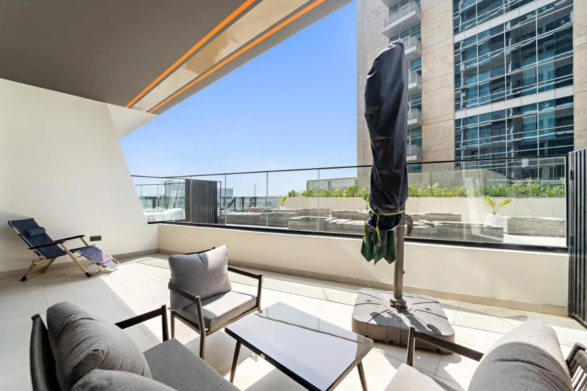 ⁨Elegant 1-Bedroom Apartment⁩ — صورة 14