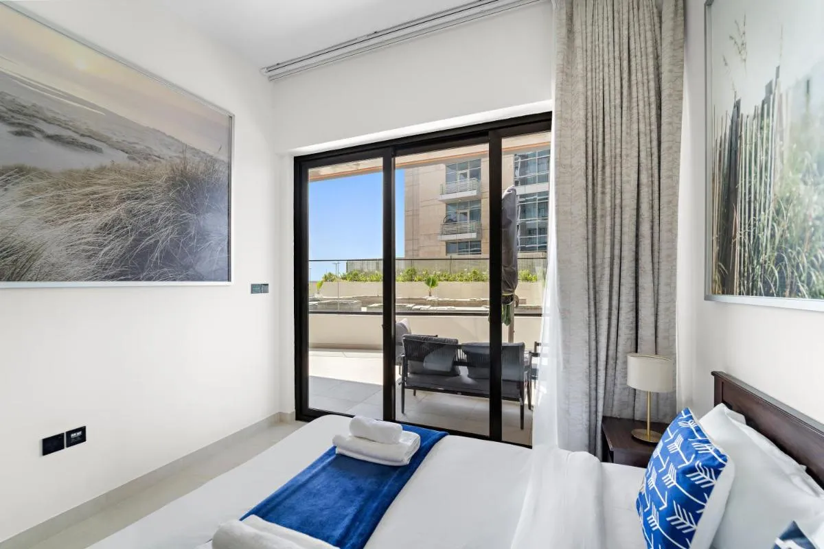 ⁨Elegant 1-Bedroom Apartment⁩ — صورة 9