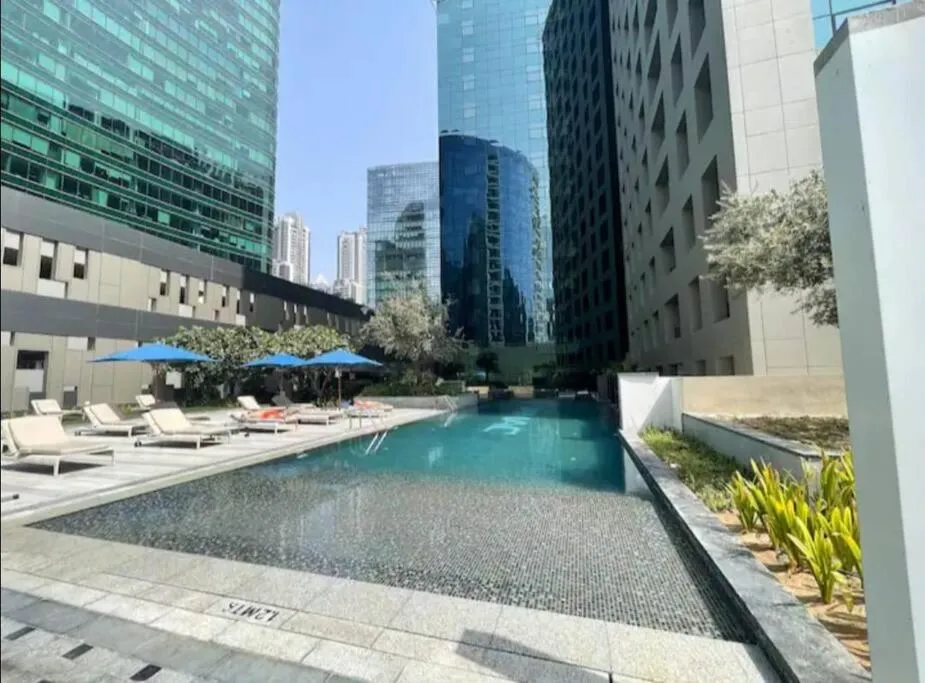 ⁨Cozy Hideaway-Damac Cour Jardin near Dubai Mall⁩ — صورة 27