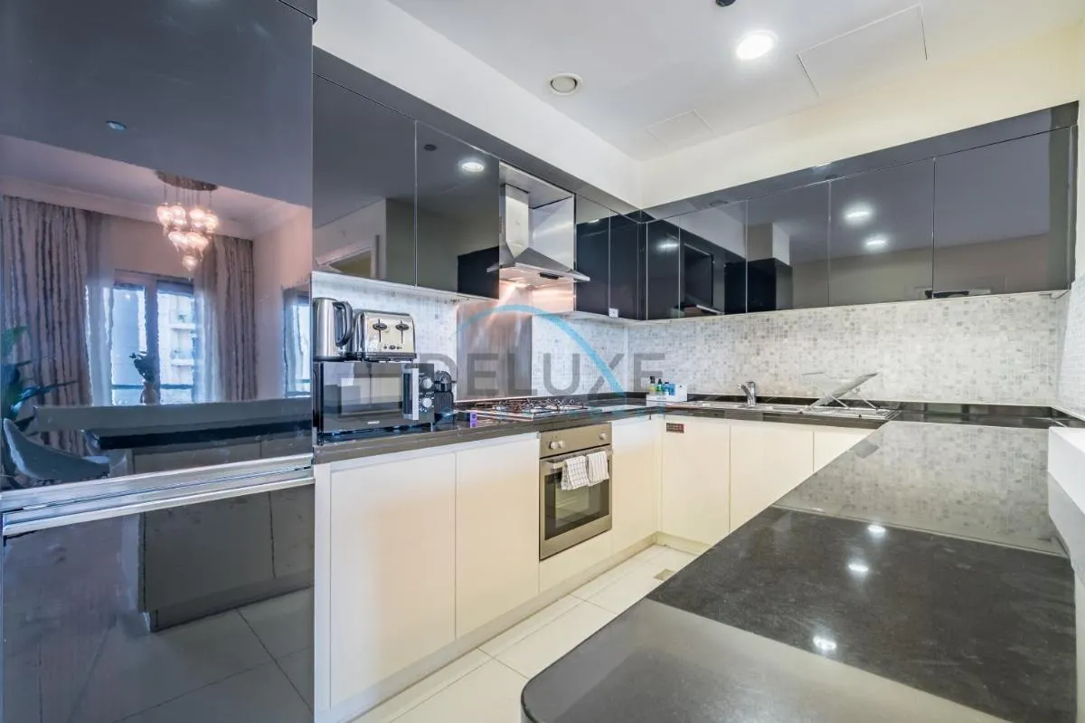 Whimsical 3BR at The Signature, Downtown Dubai by Deluxe Holiday Homes — صورة 4