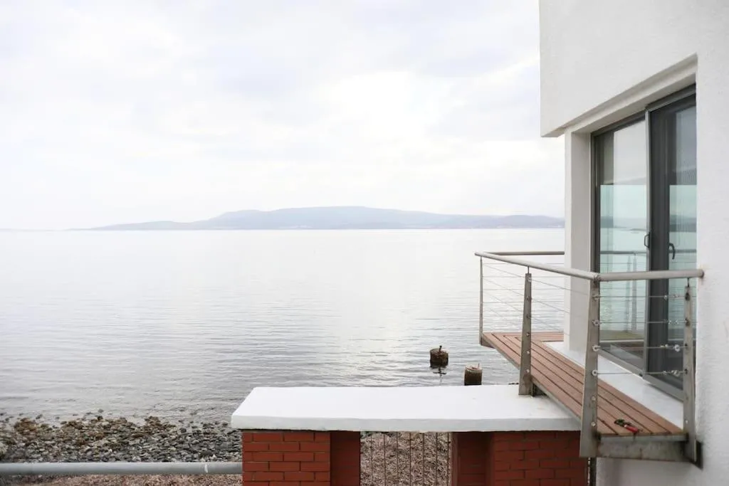 YFN Urla Seaside House — صورة 4