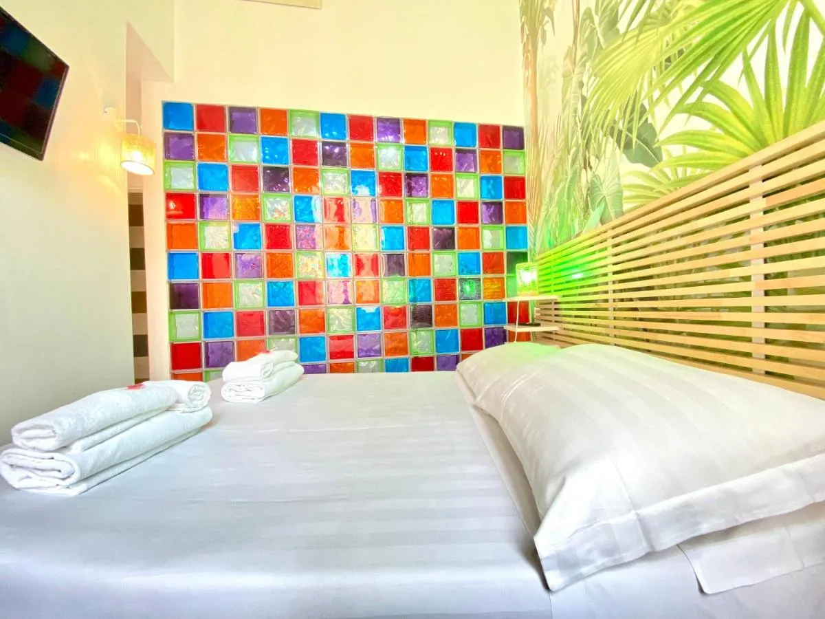 كيسس م روما لاكجري رومس — صورة 2