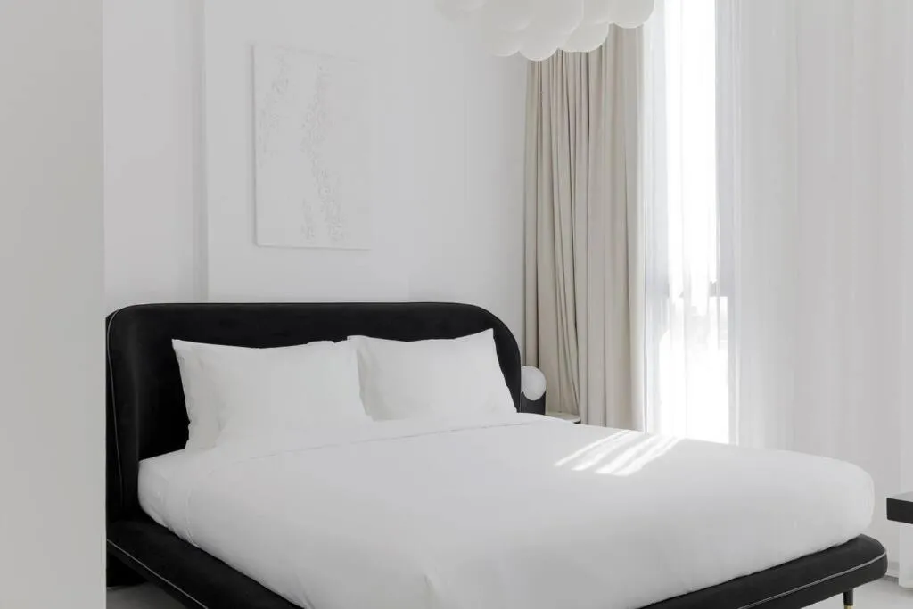 ⁨Sahab - courtyard view 1BR⁩ — صورة 15