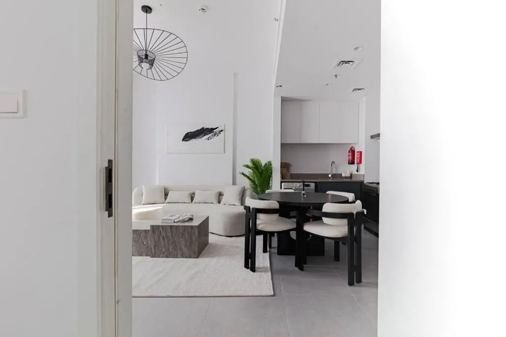 ⁨Sahab - courtyard view 1BR⁩ — صورة 16