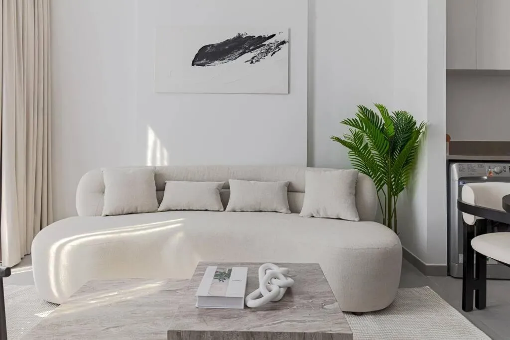 ⁨Sahab - courtyard view 1BR⁩ — صورة 33