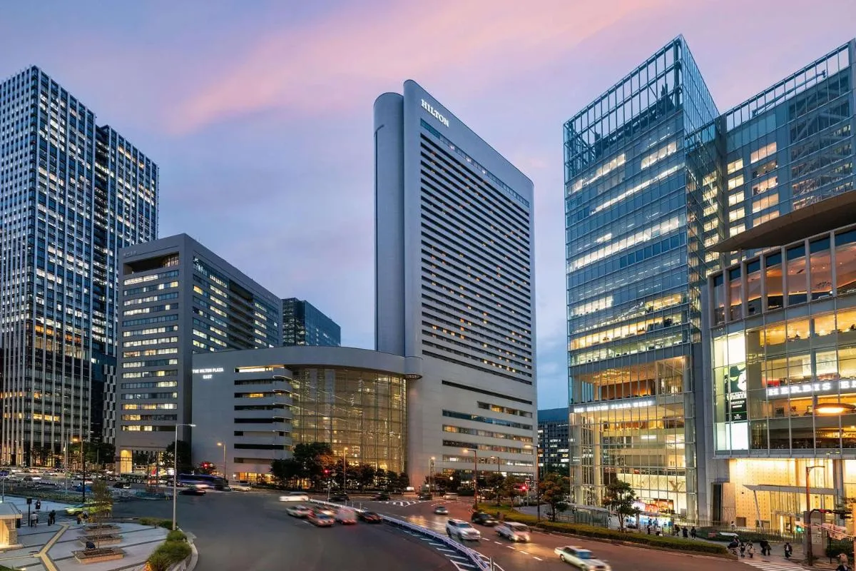 هيلتون وساكا هوتيل - أوساكا، اليابان