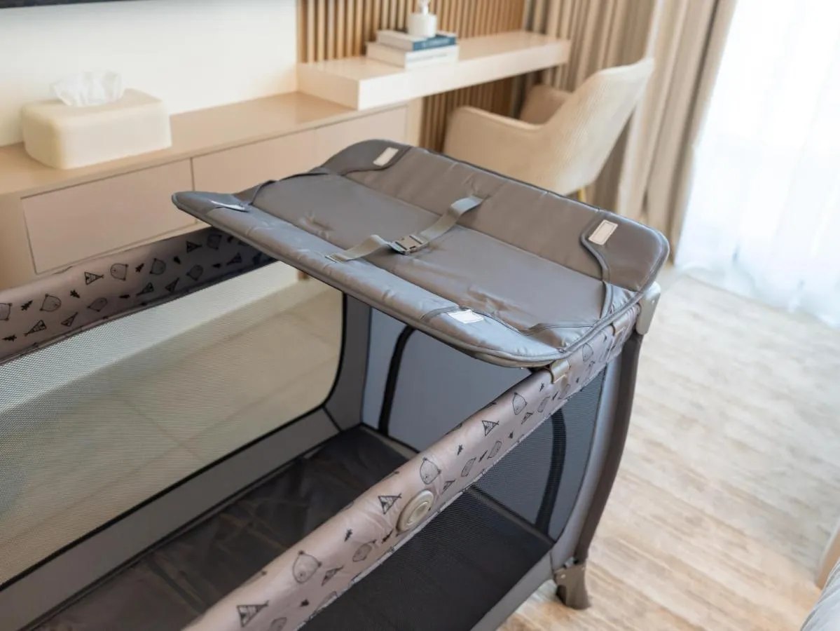 ⁨Blissful Stays - Luxury Two Bedroom Apartment at Downtown Views II- 5 min walk to Dubai Mall, Burj Khalifa with Infinity Pool⁩ — صورة 23