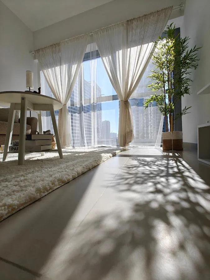 Luxurious apartment in Downtown, Dubai — صورة 4