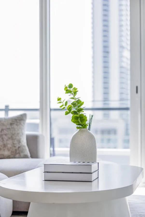 Daniels Stylish 1BR at Silverene Tower Dubai Marina — صورة 4